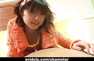 XXX કૂતરી સાથે monatoj એક છિદ્ર બળે છે