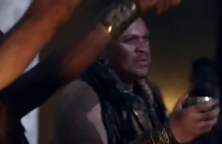 XXX આપ્યો stripper