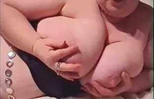 XXX શક્તિશાળી ડિંટ્ડી