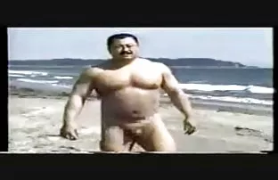 XXX ગે rushing લાલ પળિયાવાળું છોકરી કાળા ઘૂંટણ