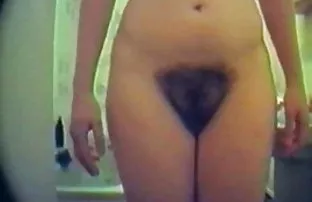 XXX બિકીની માં સોનેરી