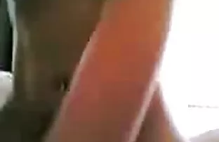 XXX નગ્ન boobies સાથે બહાર sticking સ્તનની ડીંટી