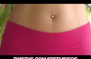 XXX વિન્ડો પર ઉભા