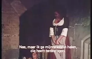 XXX પુખ્ત મહિલા સાથે Fucks યુવાન Uzbeks
