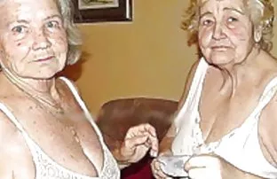 XXX મોનિકા સાથે ચીટ્સ ઇસાબેલા