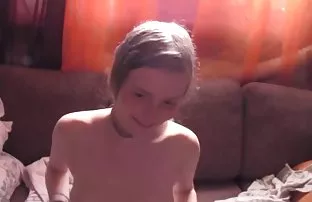 XXX બે સભ્યો દિવાલ માંથી