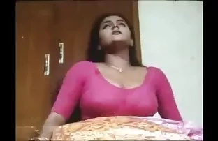 XXX કન્યાઓ બતાવવા વિર્ય ની પિચકારી મારવી